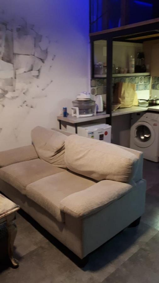 Aquarium Apartamento Tbilisi Exterior foto